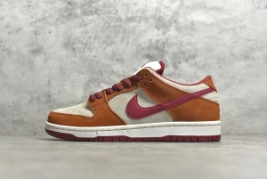 Nike SB Dunk Low Pro Russet Cedar