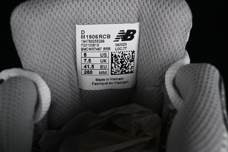New Balance 1906 Series Retro Dad Style Casual Running Shoes - M1906RCB