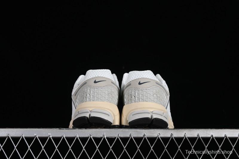 Nike Zoom Vomero 5 Retro Casual Running Shoes with EVA Lightweight Cushioning - HF0731-007