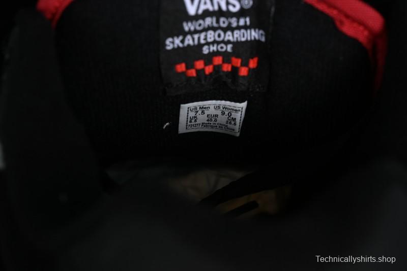 Vans Rowley XLT Retro Skate Shoes with Cushioning and Durability - VN000D1GA2T