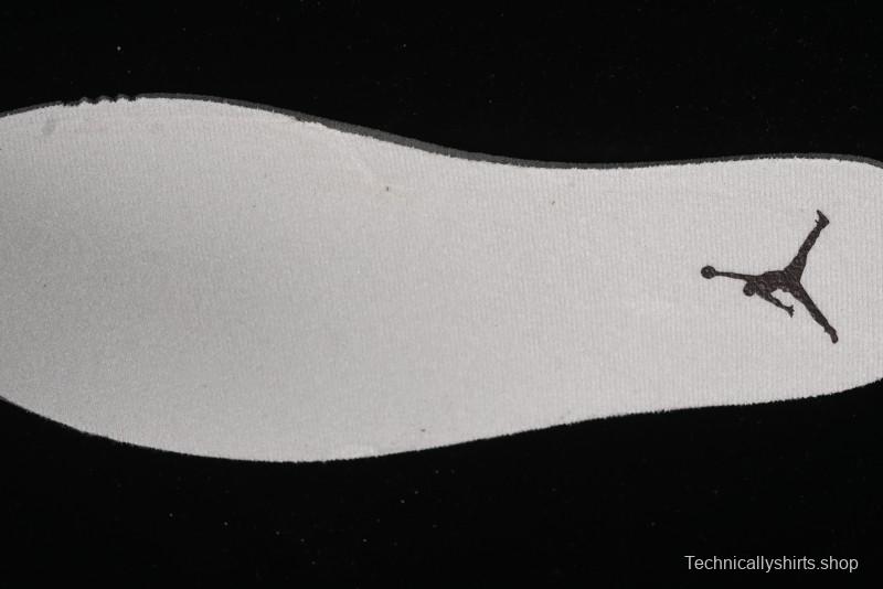 Nike Air Jordan 3 Retro Cactus Jack Collaboration High-Top Basketball Shoes with Soft Napa Leather and Visible Air Cushion - 136064-668