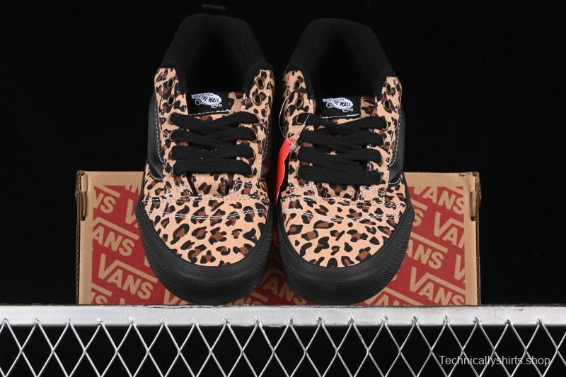 Vans Classics Knu Skool Retro Sneakers with Enlarged Toe and Thickened Trim - VN000CSQW3ZT188