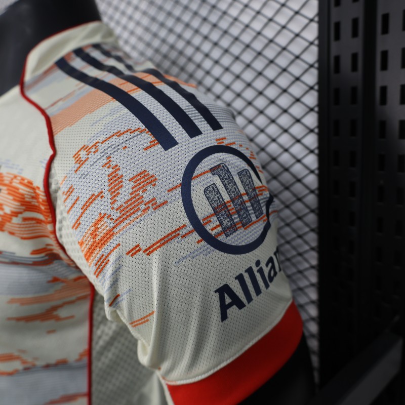 Player Version 25/26 Bayern Munich Away Jersey