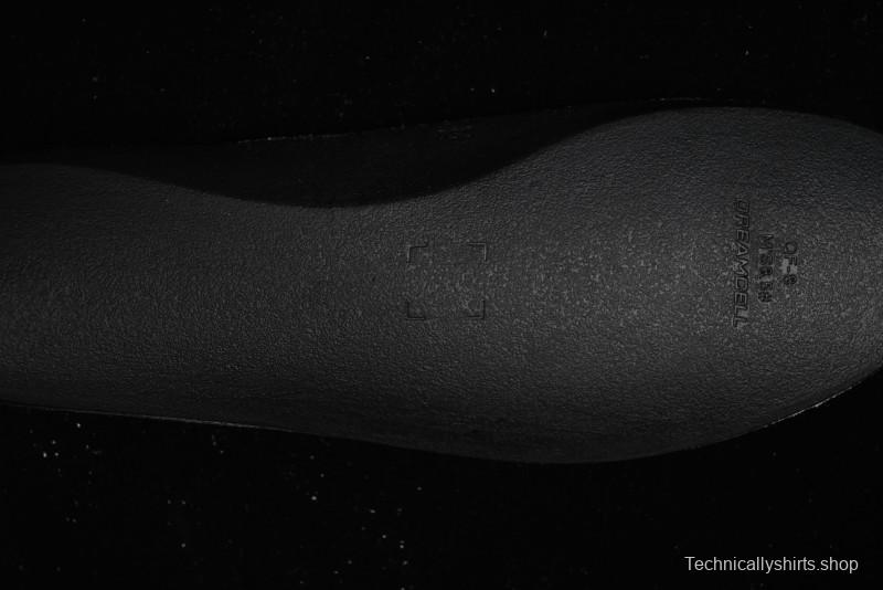 Nike Air Jordan 1 High OG Retro Basketball Shoes with Black Toe Design - DZ5485-106