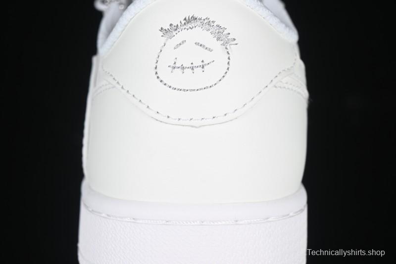 Nike Travis Scott x Air Jordan Low OG SP AJ1 Retro Sneakers in Pure White - TD1228-111