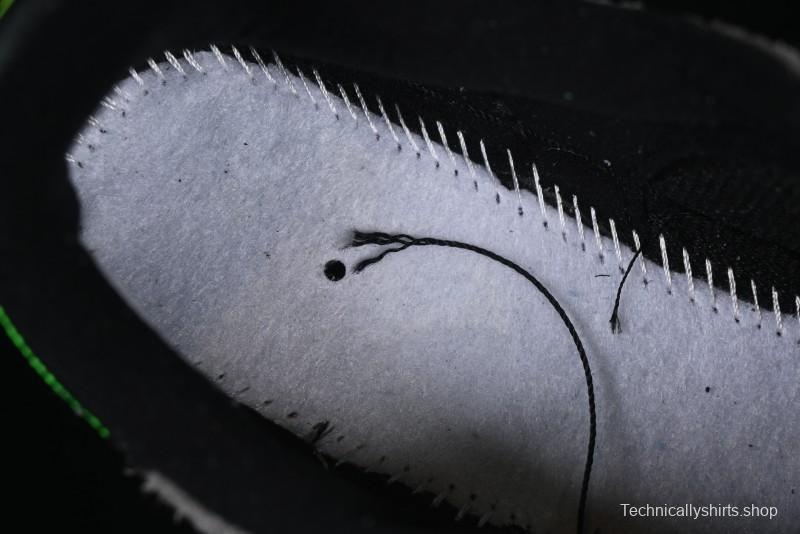 Adidas Originals Campus 00s Retro Casual Sneakers with Chunky Silhouette - IE8349