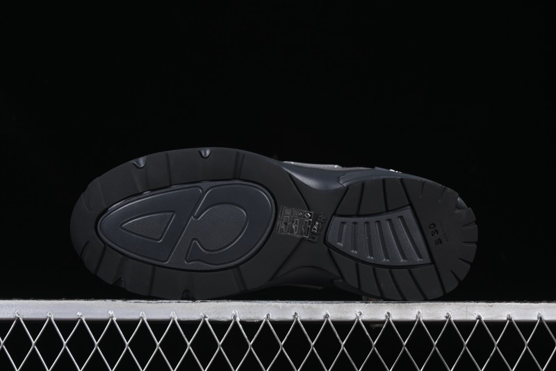 Dior B30 Sneakers with Reflective CD30 Logo and Lightweight Rubber Sole - CD30