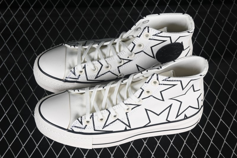 Converse Chuck 70 High Top Sneakers with Star Patch and Thick Sole - 581672C