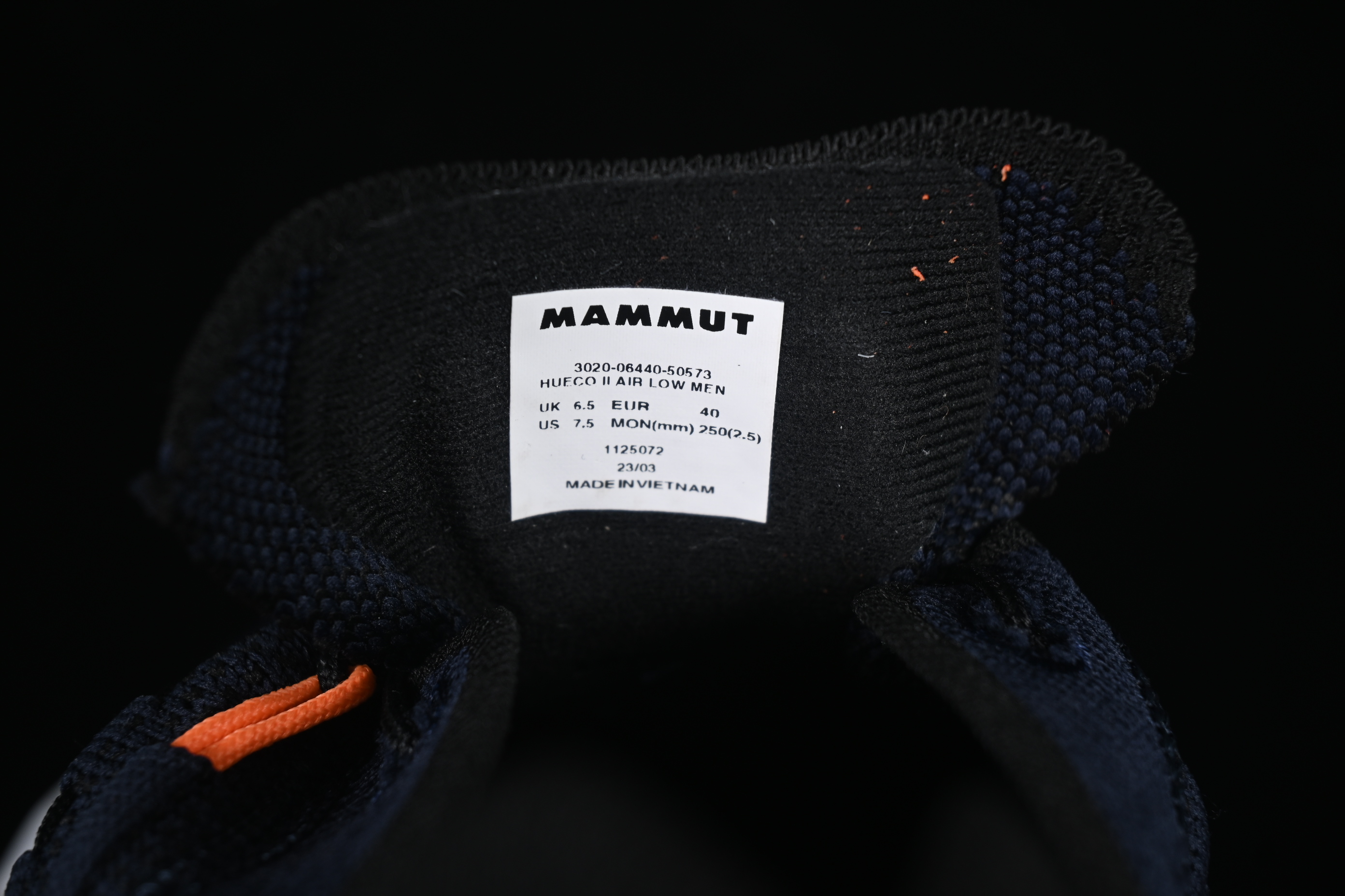 Mammut Hueco Knit II Low Hiking Shoes with Cushioning Anti-Slip and Wear-Resistant Design - 43106