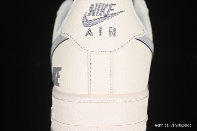 Nike Air Force 1 '07 Low Collaboration Sneakers with Double Swoosh Design - HH7518-070