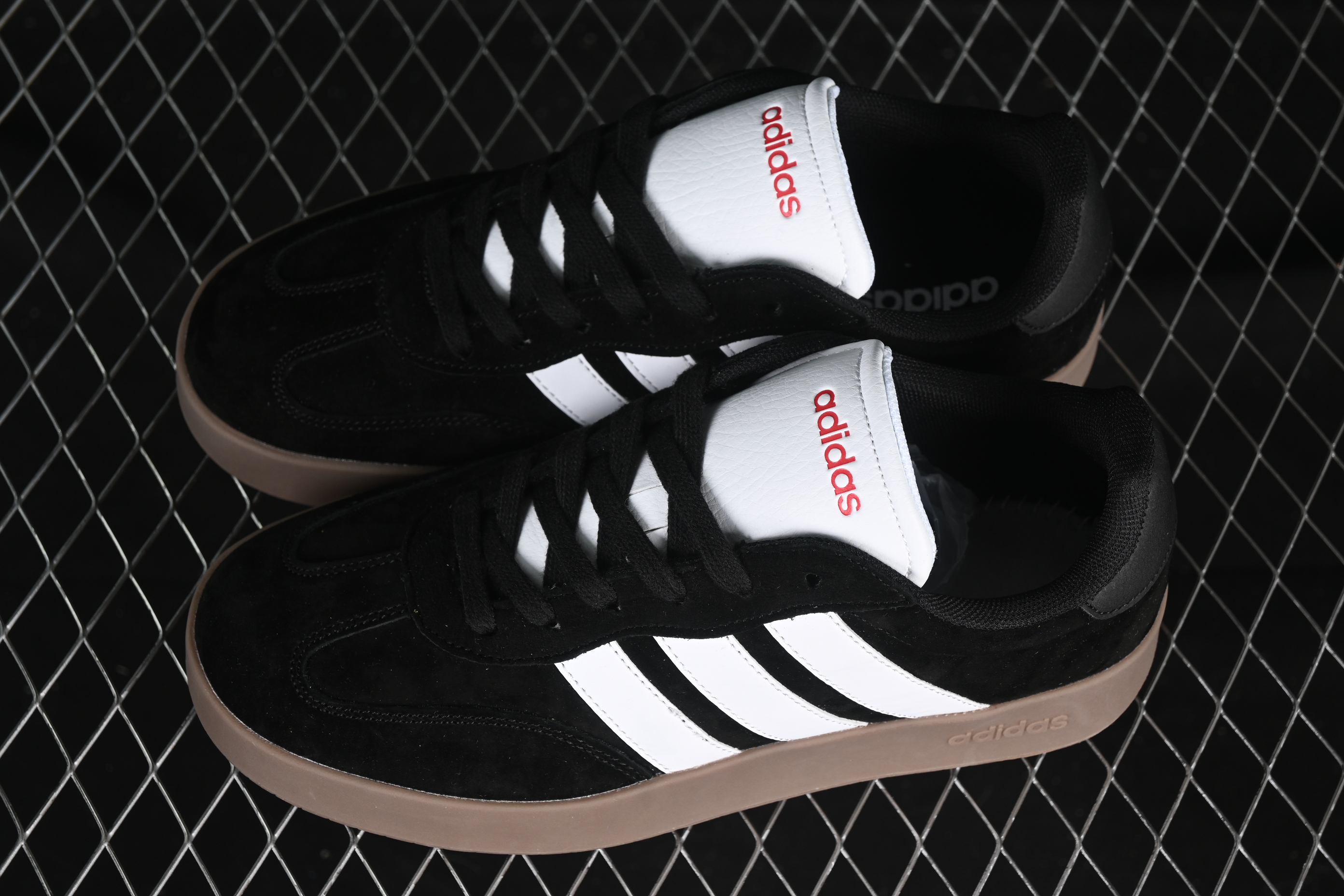 Adidas Barreda Comfortable Cushion Low Top Casual Sneakers - JQ4235
