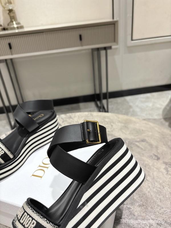 2025 Women Dior Black Leather Sandals Christian Dior Logo KFY00280