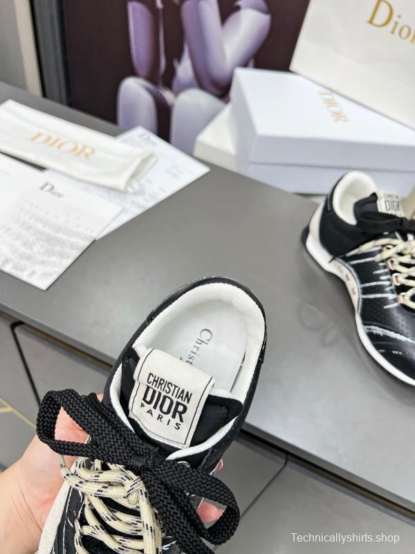 2025 Women Dior Black White Leather Sneakers Handwritten Logo KFY00290