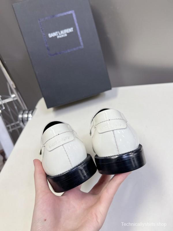 2025 Women Yves Saint Laurent White Leather Loafer KFY00350