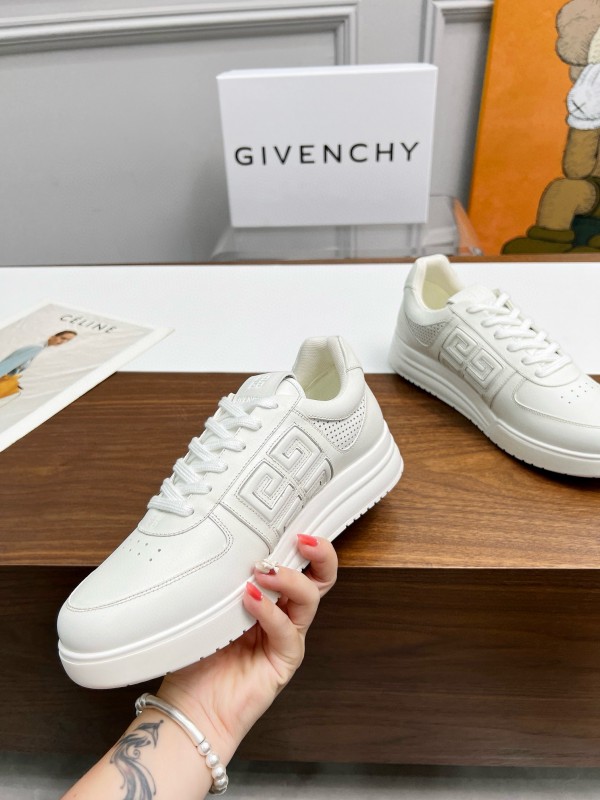 2024 Unisex Givenchy White Silk Calf Leather Patent Leather Sneakers MJ00380