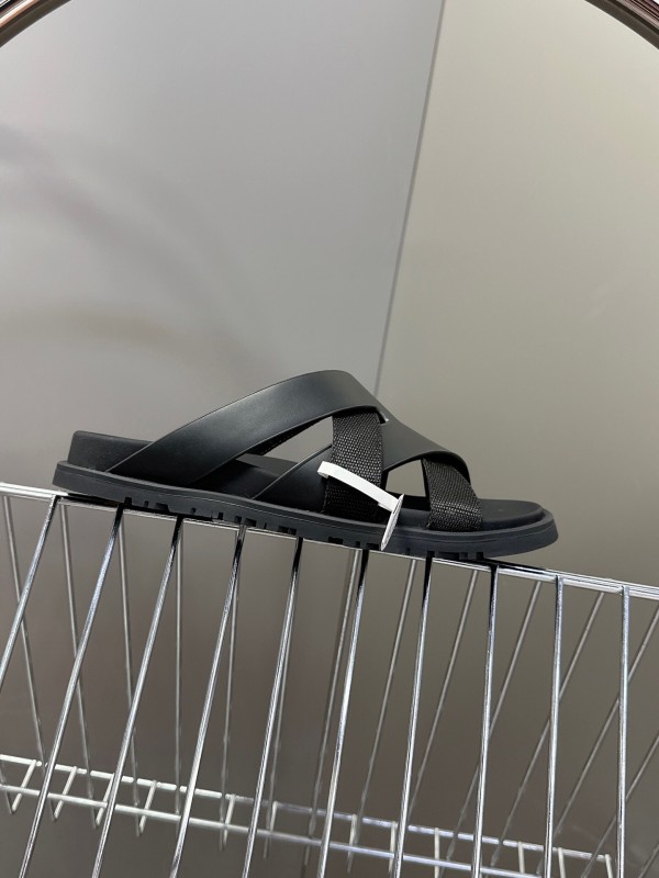 2025 Slippers Hermès Black Leather Slippers