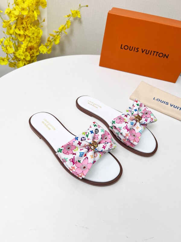 2025 Women Louis Vuitton White Pink Leather Slippers LY00190