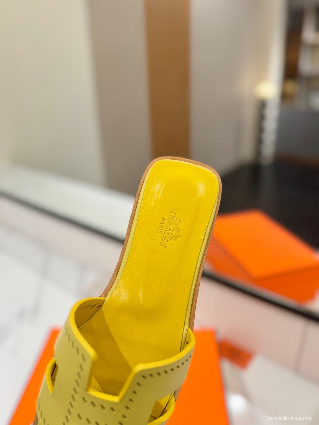 2025 Women Hermès Yellow Leather Slippers