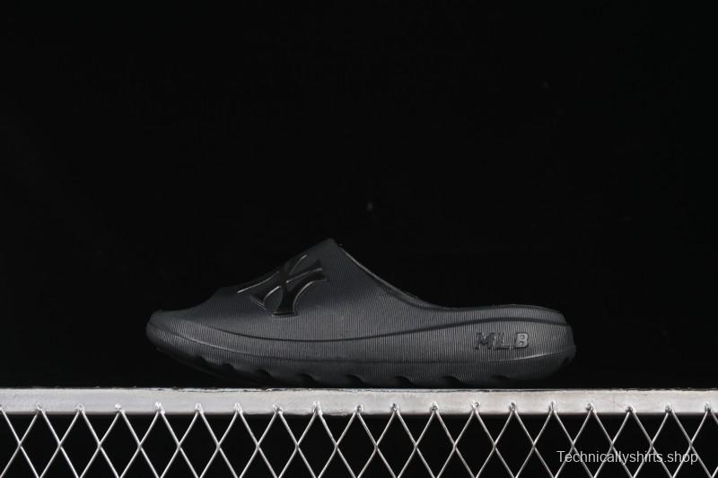 New York Yankees MLB Skipper Slide Summer Casual Sandals - 3ALPS015350BKS