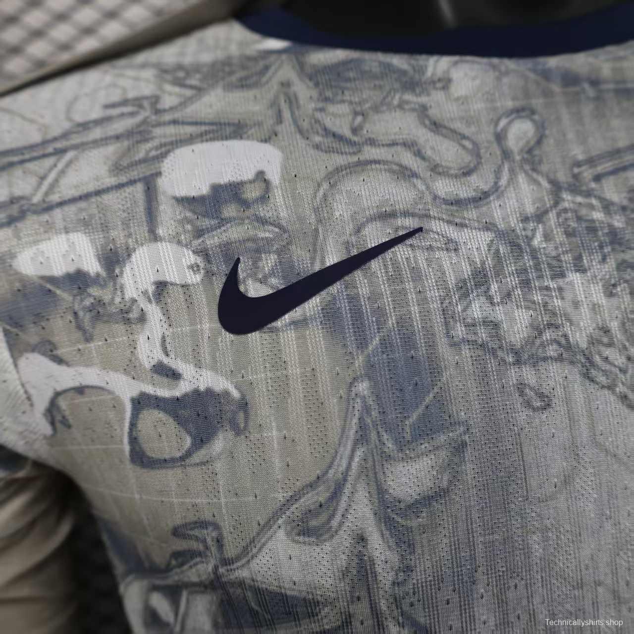 Player Version 25/26 Tottenham Hotspur Academy Pro Pre-Match Jersey