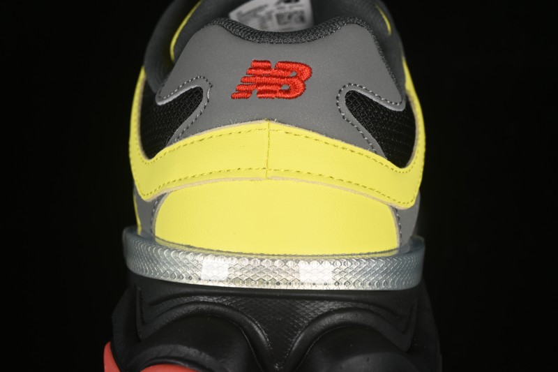 New Balance Retro Casual Running Shoes with ABZORB Cushioning - U9060NRG