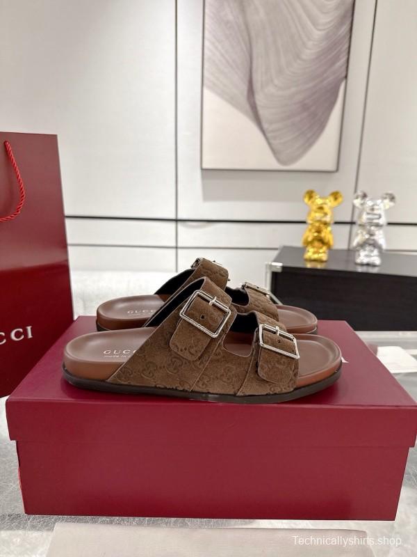 2025 Unisex Gucci Brown Leather Slippers Double G Embossed AS00240