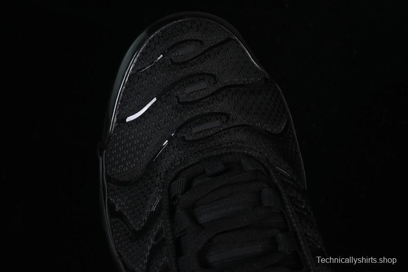 Nike Air Max Plus Retro Running Shoes with Air Cushion Technology - 604133-050