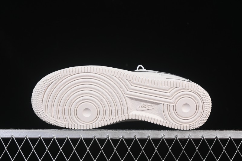 Nike Air Force 1 '07 Low Casual Sneakers with Full-Length Air Cushion - IB7677-101