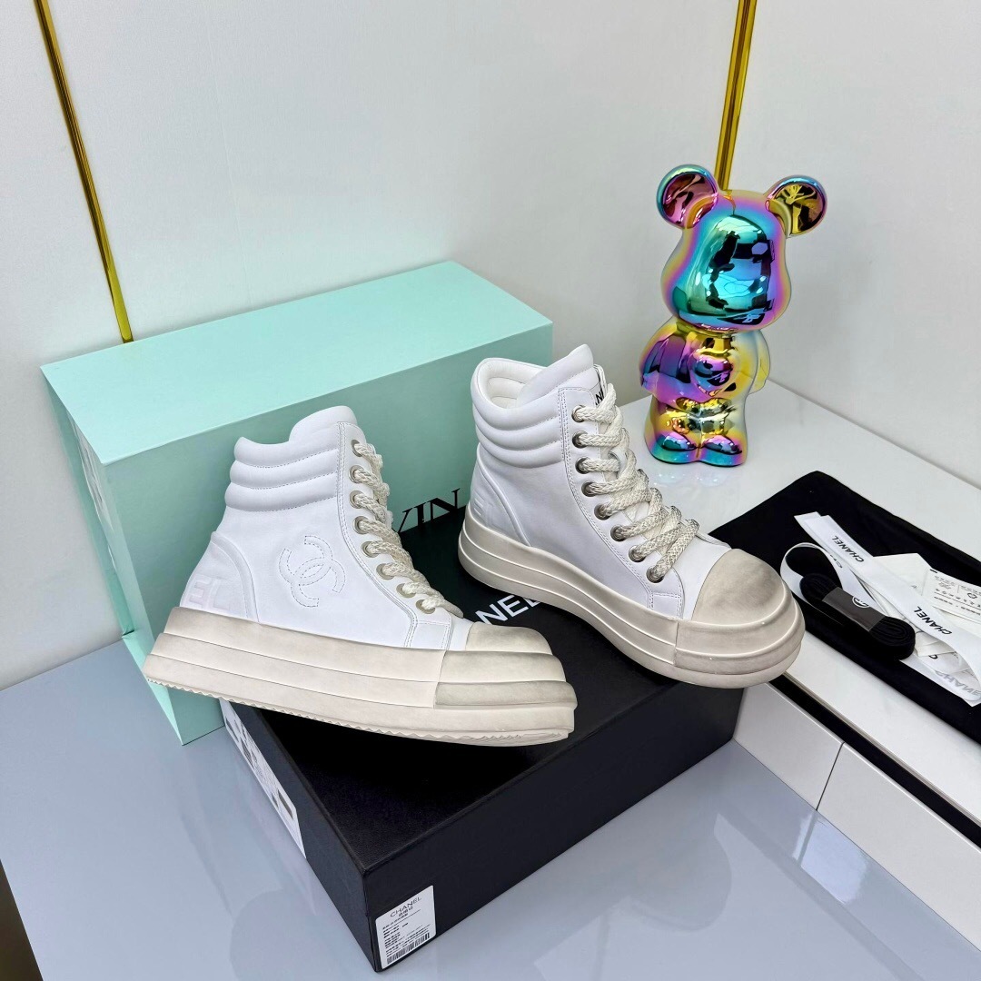 Chanel 2025 SS Short Boots Essential Autumn Winter Heavy Duty Style - LY00400