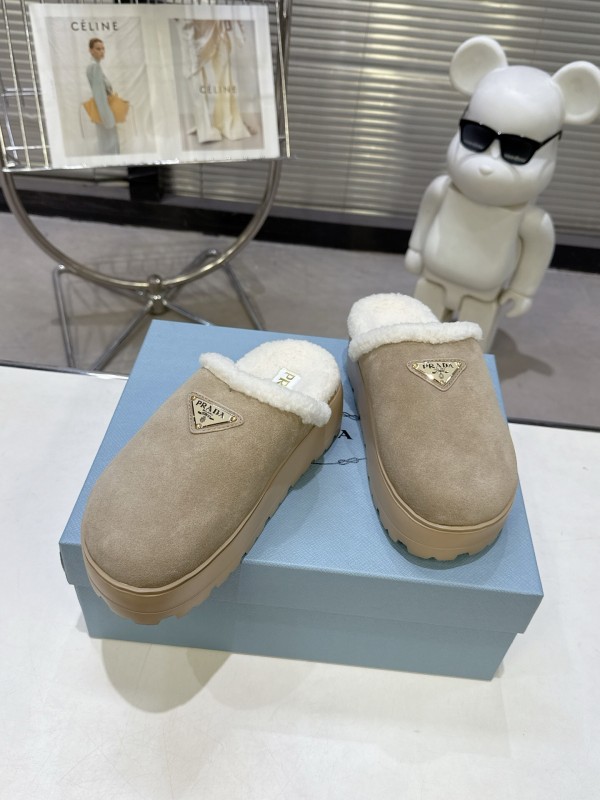 Prada Spring/Summer 2025 Popular Early Spring Fur Slippers - KFY00280