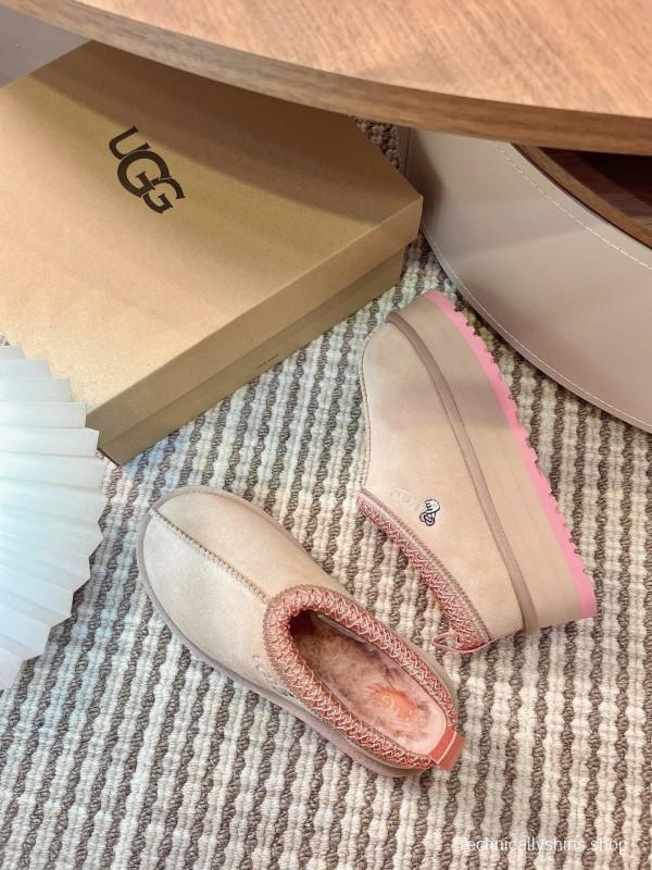 UGG Tazz Platform Wool Slipper Boots - MJ00230