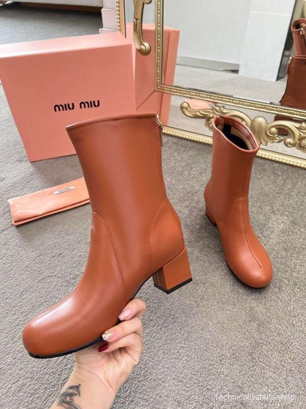 Miu Miu Fall/Winter 2025 Runway Dreamy Night City Heels - LY00290