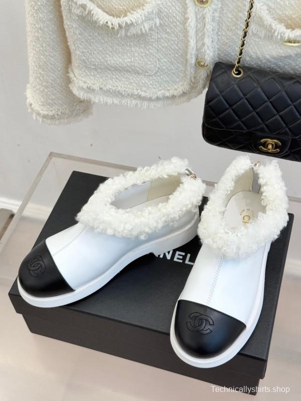 Chanel 25K Series Two-Tone CC Fur Snow Boots - KFY00270