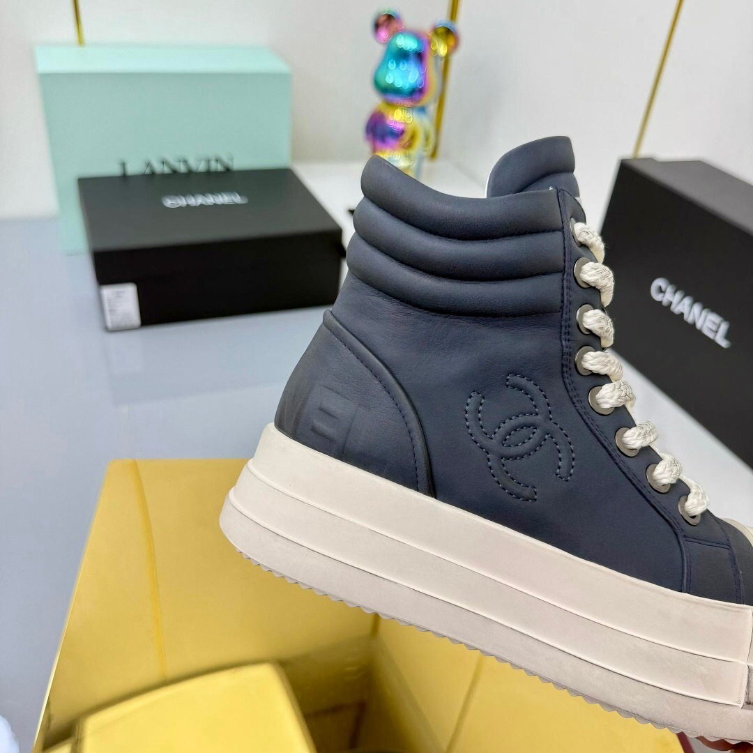 Chanel 2025 SS Short Boots Essential Autumn Winter Heavy Duty Style - LY00400