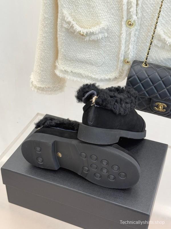 Chanel 25K Series Two-Tone CC Fur Snow Boots - KFY00270