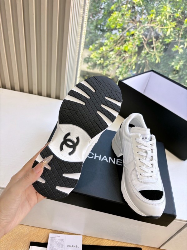 Chanel 2025 SS New Arrival High-Heel Two-Tone Casual Sneakers - KFY00320