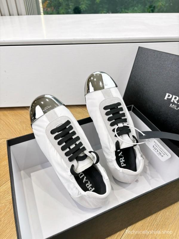 Prada 2025 SS Metal Toe Thin Sole Training Shoes Casual Footwear - LY00280