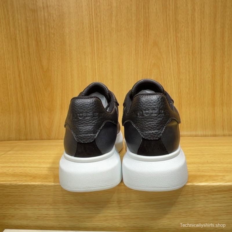 Alexander McQueen Spring 2025 Collection Platform Sneakers with Thick Sole Design - AS00320