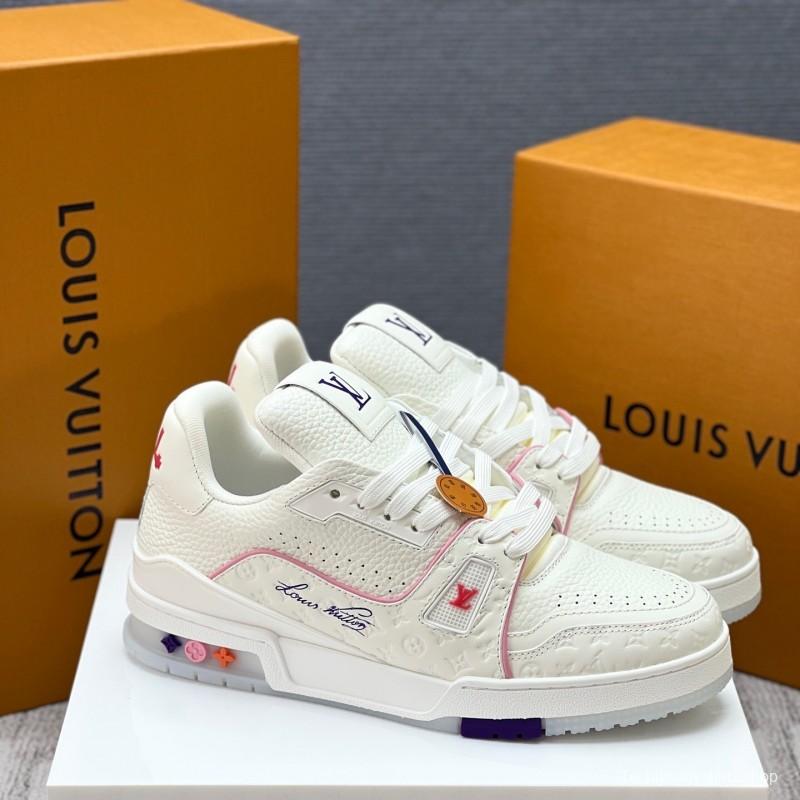 Louis Vuitton Trainer Retro Basketball-Inspired Sneakers with Mixed Materials - LY00430