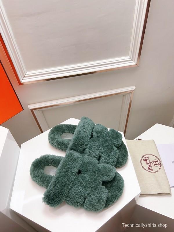 H Love Second Uncle Shoe Fur Slippers - LY00270