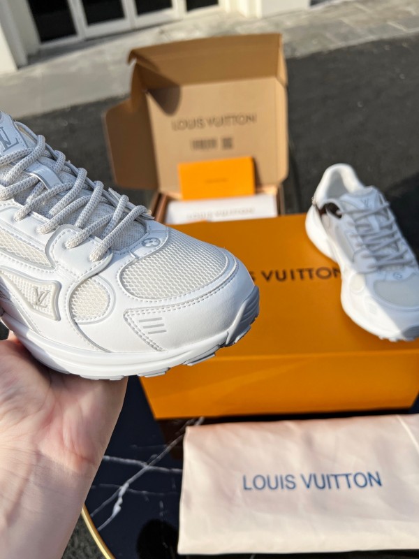 Louis Vuitton Olympia Series Casual Running Shoes - AS00320