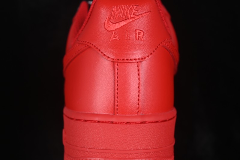 Nike Air Force 1 '07 Low Basketball Shoes with Classic Red Leather Upper