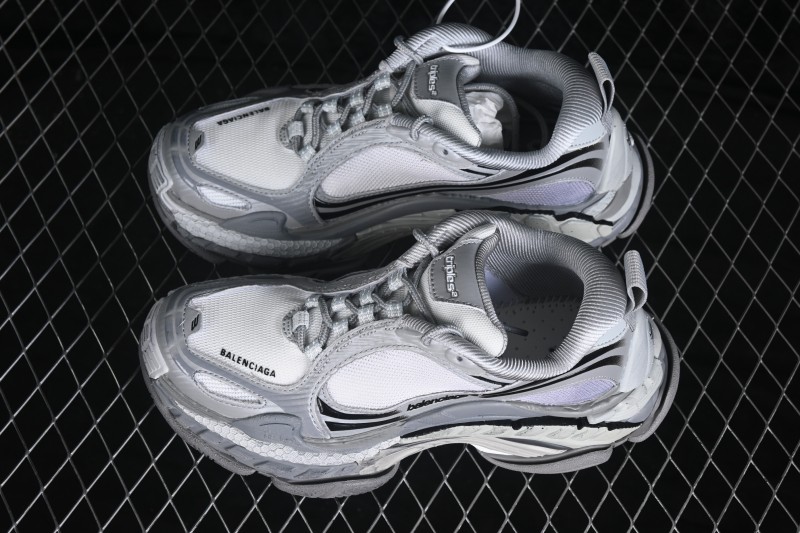Balenciaga Triple S 2 Gradient Mesh Retro Running Shoes - WTR2G1800