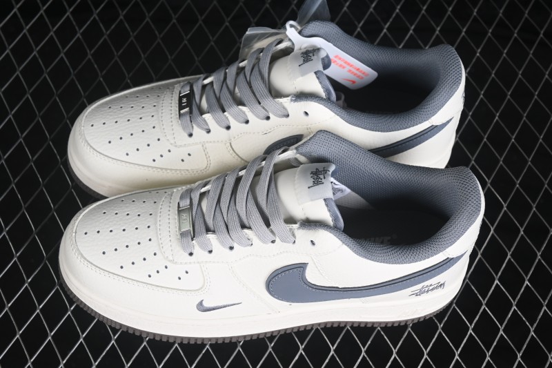 Nike Air Force 1 '07 Low Basketball Sneakers with Full-Length Air Cushion - MM3399-827
