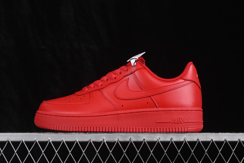 Nike Air Force 1 '07 Low Basketball Shoes with Classic Red Leather Upper