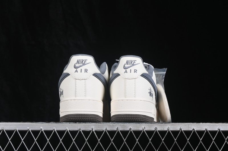 Nike Air Force 1 '07 Low Basketball Sneakers with Full-Length Air Cushion - MM3399-827