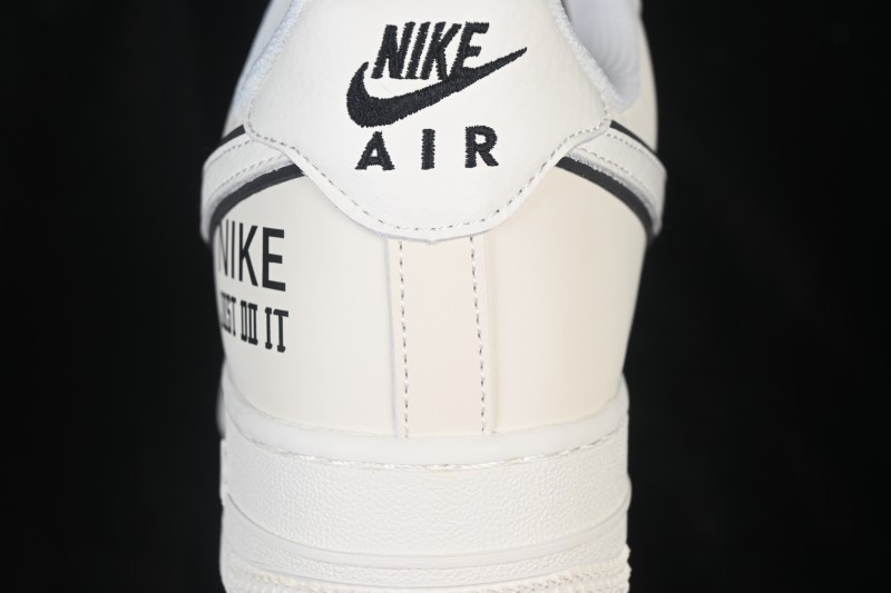 Nike Air Force 1 '07 Low Casual Sneakers in Off-White with Full-Length Air Cushion - MM5288-082