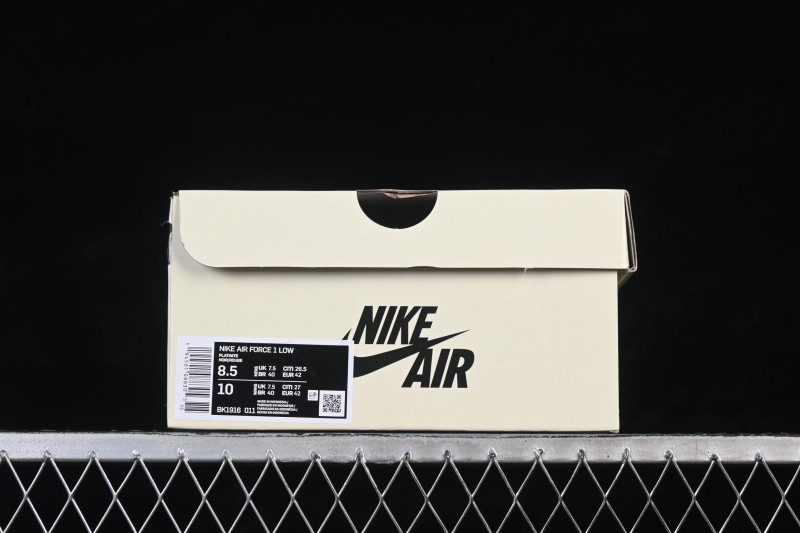 Nike Air Force 1 '07 Low Basketball Shoes with Co-Branded Design and Classic Cushioning - BK1916-011