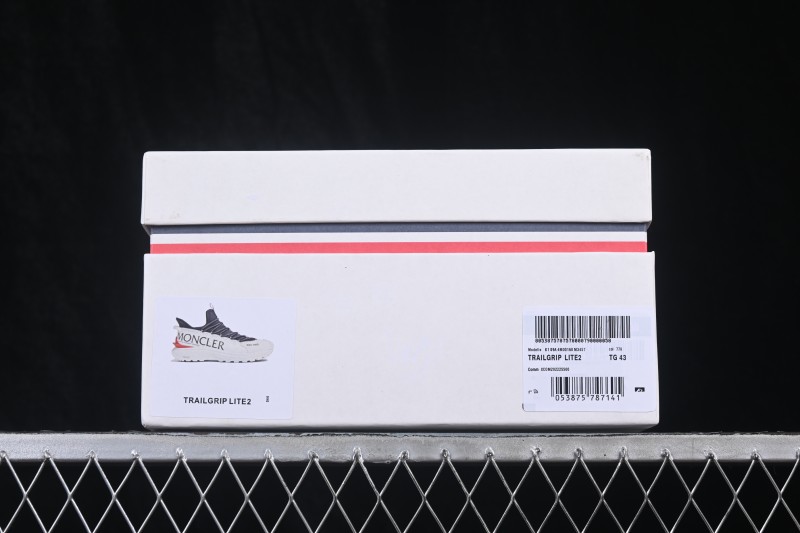 Moncler Trailgrip GTX Hiking Sneakers with Cordura and Gore-Tex Waterproof Technology - M00160M3457