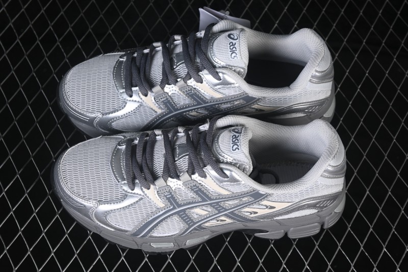 Asics Gel-Stratus MC Retro Casual Running Shoes - 1203B219-020
